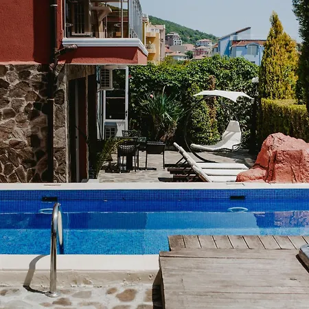 Hotel Red Iguana Sweti Wlas