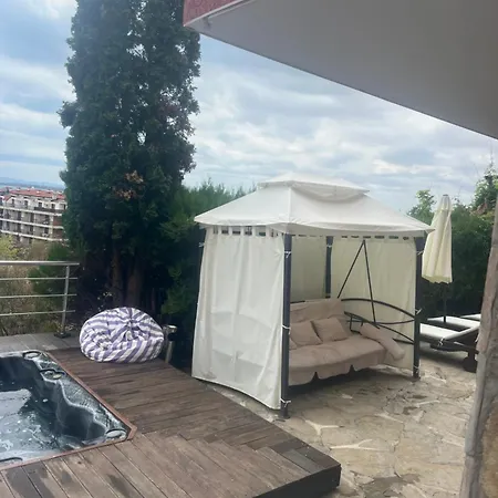Red Iguana Hotel Sveti Vlas