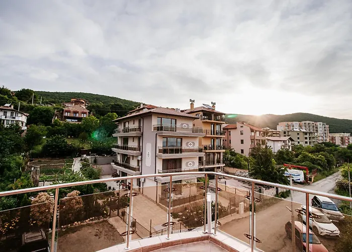 Red Iguana 3* Sveti Vlas